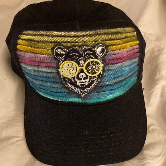Hand painted hat - Lazy Dog Beer Club - Picture 1 of 2